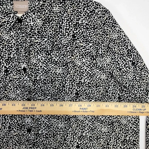 Chicos Shirt Womens XL Black White Animal Print Button Front Long Sleeve Top Mod - Picture 8 of 15